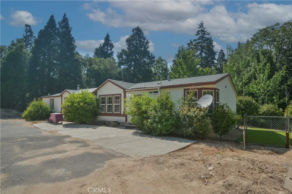 169 Alder Lane, Cedar Glen, CA 92321