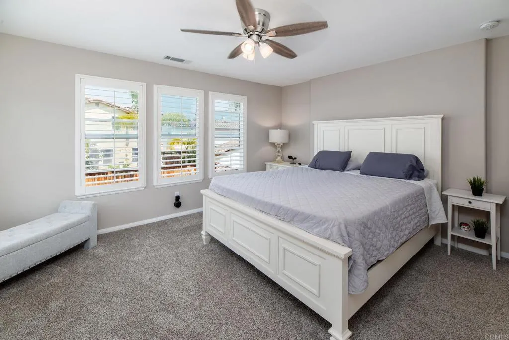https://cdn.realtyfeed.com/cdn/127/306513517/7b0cd5caaa0f2fbbd5aa6ec9ac01b605.webp