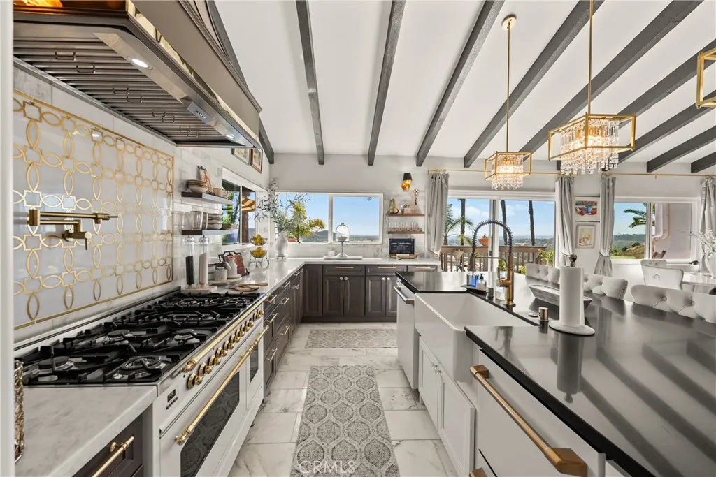 https://cdn.realtyfeed.com/cdn/127/306513558/6db68d0be309bca99e8bc6c04c2c0fcf.webp