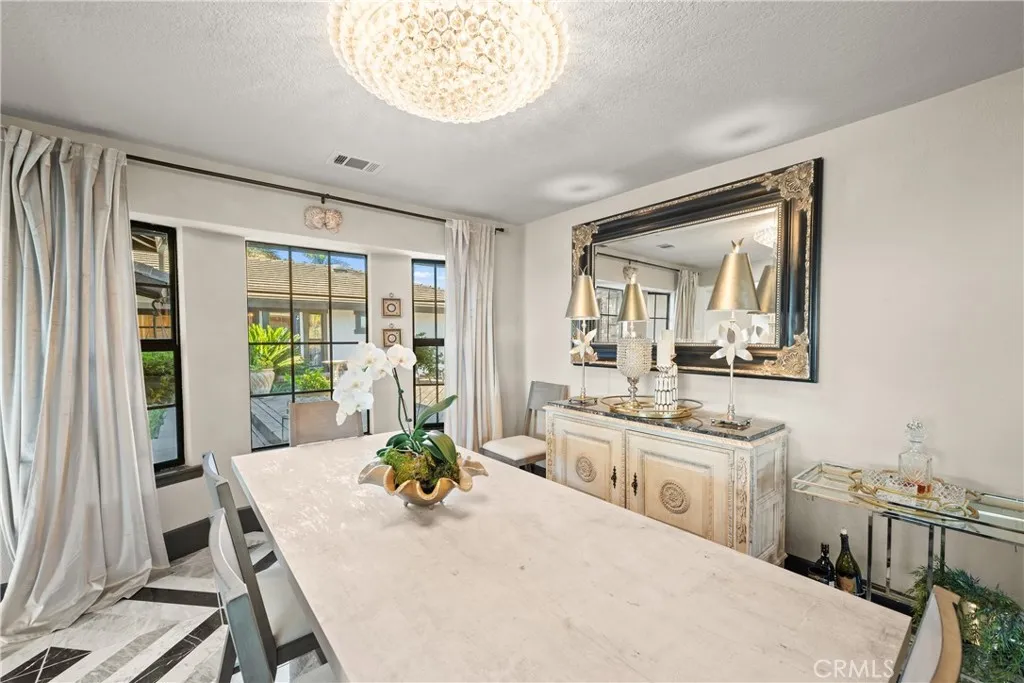 https://cdn.realtyfeed.com/cdn/127/306513558/dfe269711b3171239d176b5015763c92.webp
