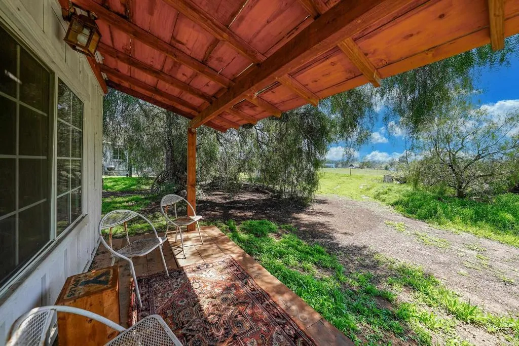 https://cdn.realtyfeed.com/cdn/127/306513560/9033dcdab74f8ab5e9a7e8e57e7d683b.webp