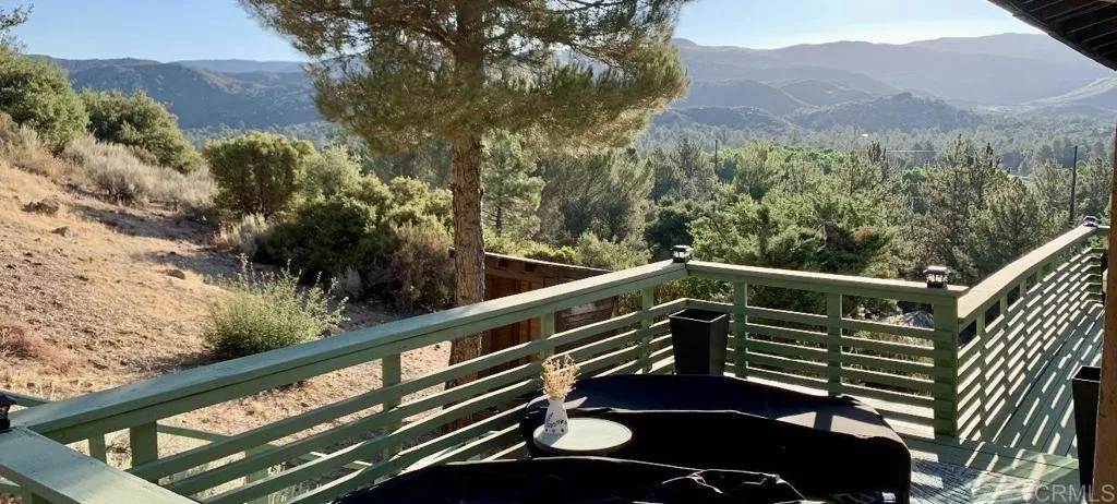 https://cdn.realtyfeed.com/cdn/127/306513564/21b3afb1753c99975db44caf6e46a744.webp