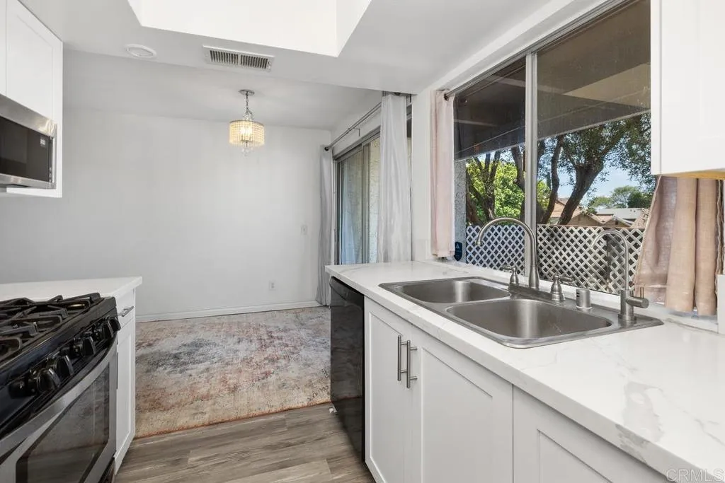 Photo #2: PTP2506016 Listing 