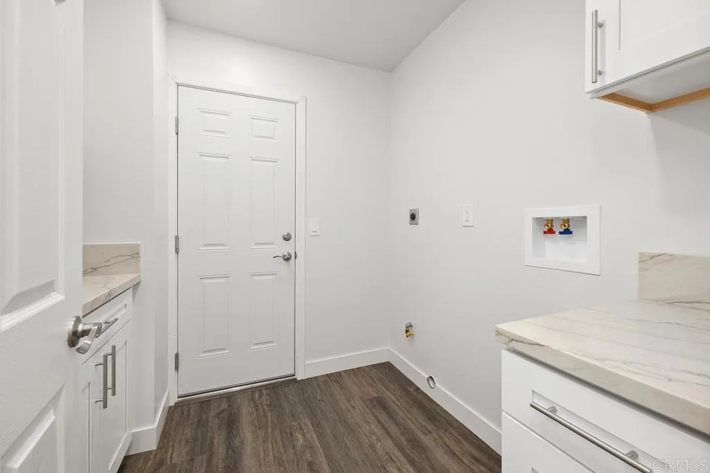 https://cdn.realtyfeed.com/cdn/127/306513655/3d2a1e4dde051502d841af5a1925a9eb.webp