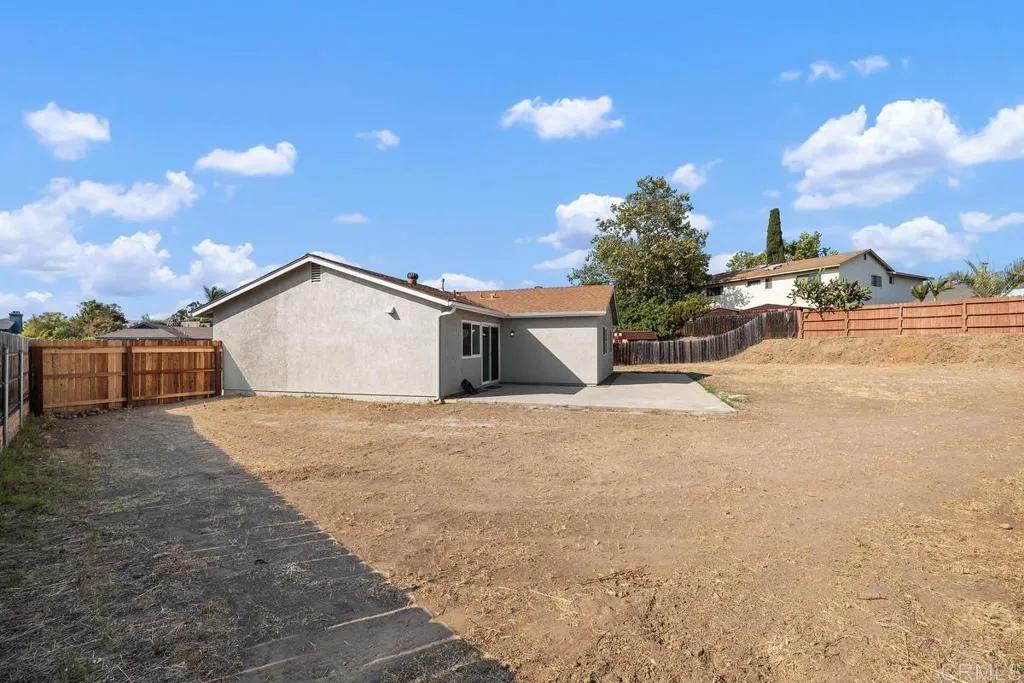 https://cdn.realtyfeed.com/cdn/127/306513655/a68e7a6f235298e247a91c1b3b1d1222.webp