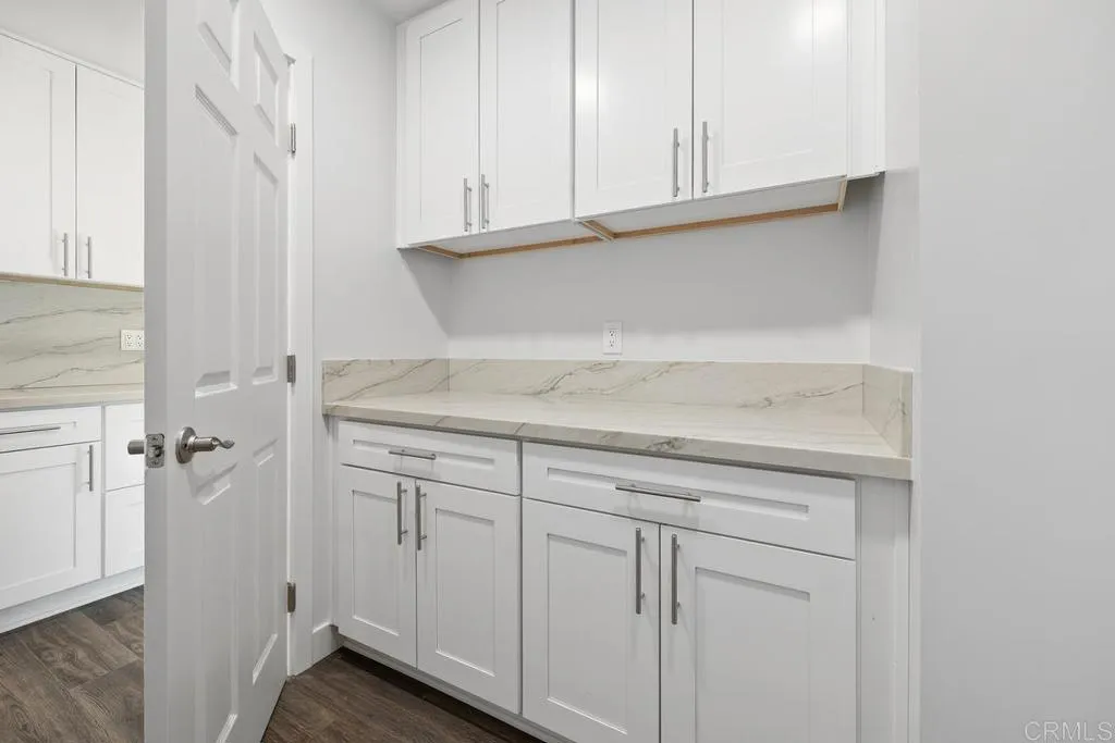https://cdn.realtyfeed.com/cdn/127/306513655/c92050be976fe0b805e8f05cd3183077.webp