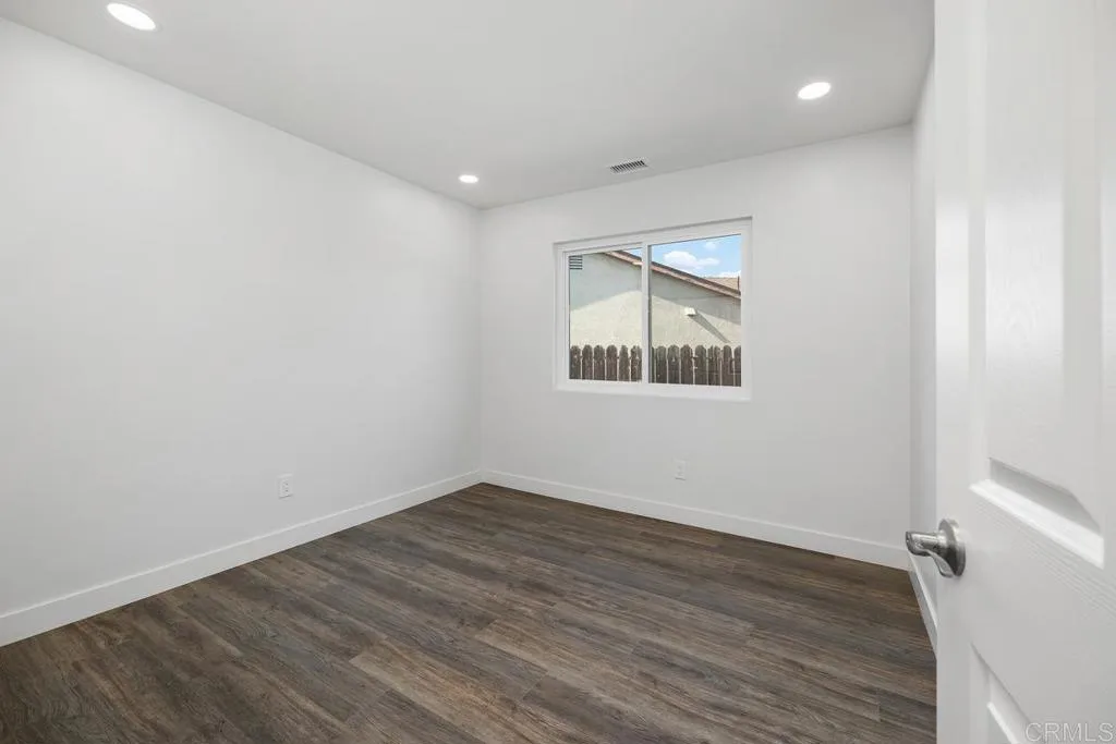 https://cdn.realtyfeed.com/cdn/127/306513655/f827b9f5947111cfe9864ee52acf0e12.webp