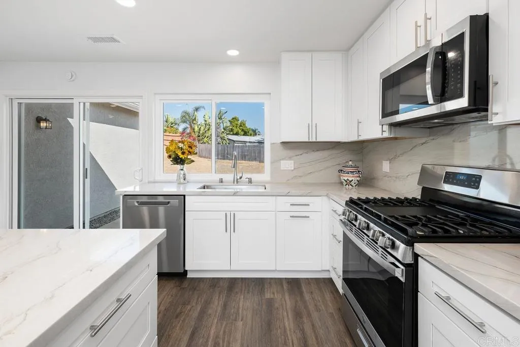 https://cdn.realtyfeed.com/cdn/127/306513655/fdd3fb34fe4dd0f302a3ae857a67a399.webp