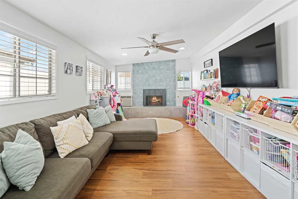 https://cdn.realtyfeed.com/cdn/127/306513732/7420939ccd882ff49e7a718398b49b9f.webp