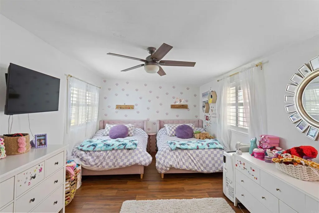 https://cdn.realtyfeed.com/cdn/127/306513732/7db3eb5d0ff441743b6ce589d06d6132.webp