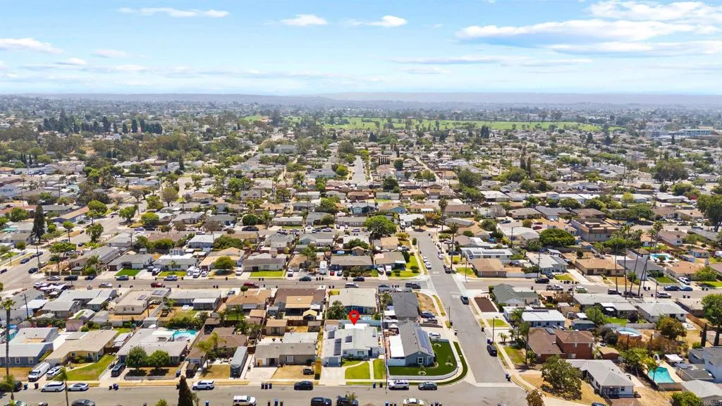 https://cdn.realtyfeed.com/cdn/127/306513732/f3bc544d2aad73ab17edb6994e59fd72.webp