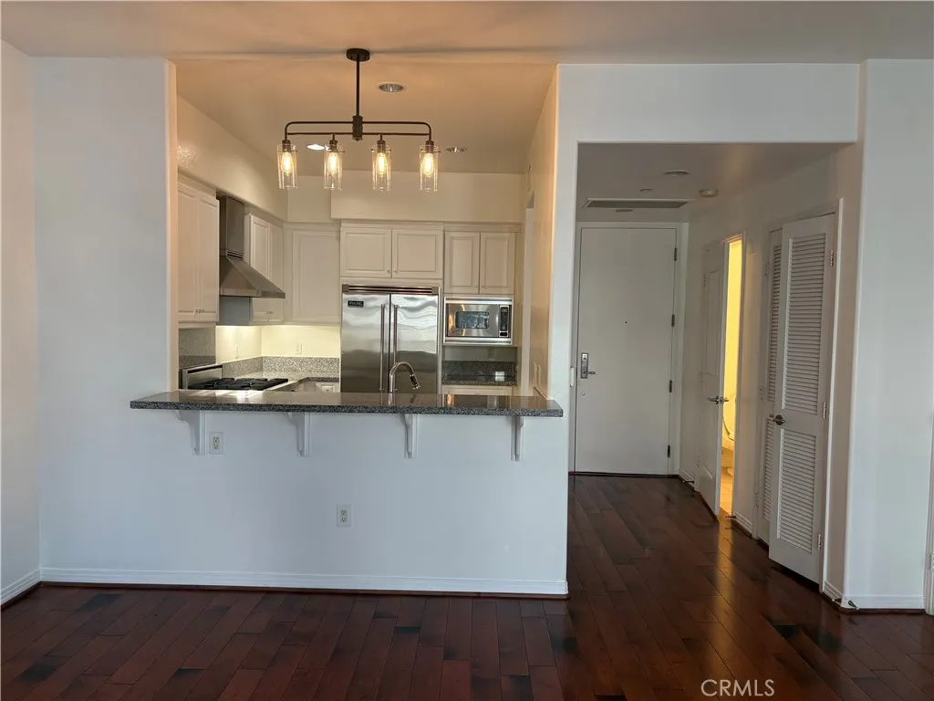4050 Glencoe Avenue Unit 423, Marina del Rey, CA 90292 - Photo 3 of 31, Marina Del Rey, CA