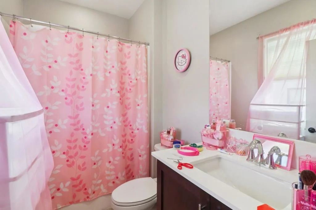 https://cdn.realtyfeed.com/cdn/127/306513748/622e7d41015a4abccd1aaba291ed9d9a.webp
