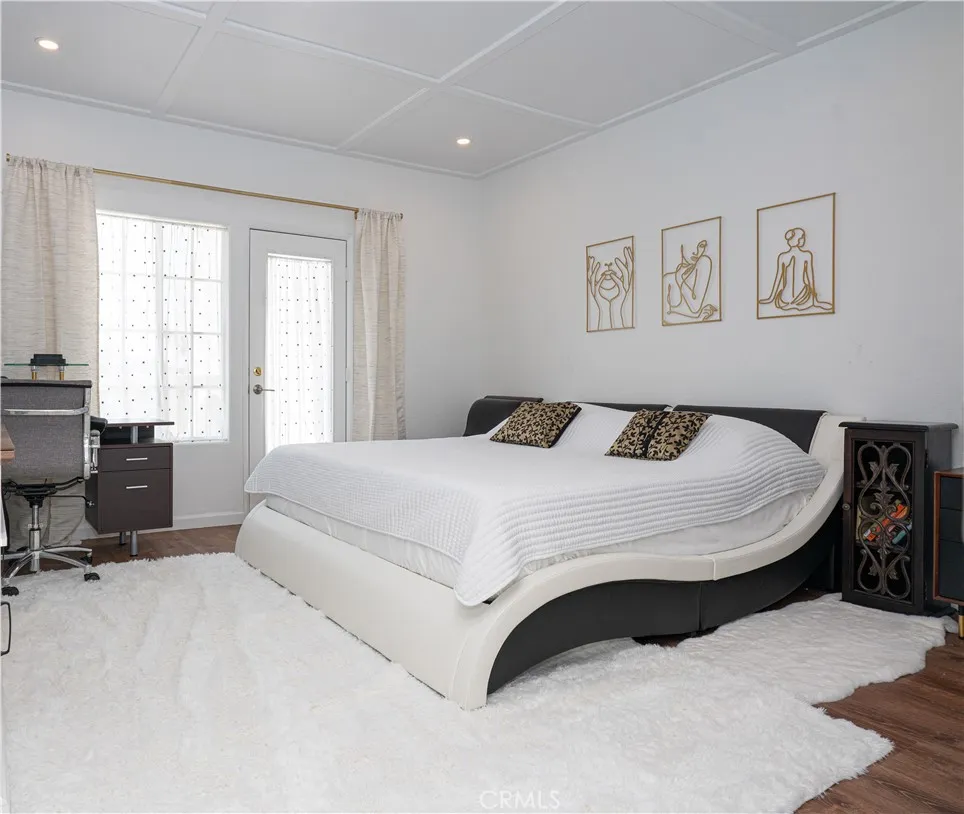 Photo #16: TR25175133 Listing: Photo #16