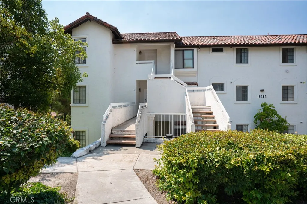 Photo #25: TR25175133 Listing: Photo #25