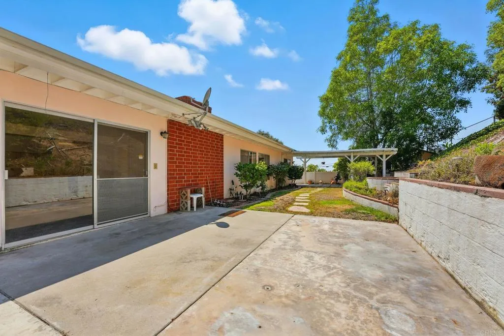https://cdn.realtyfeed.com/cdn/127/306513793/07f67e525ab77c7292e5df0d95068500.webp