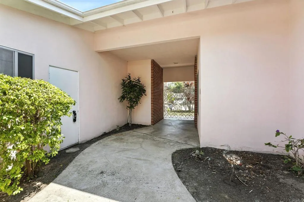 https://cdn.realtyfeed.com/cdn/127/306513793/db922d4ba5eaf37973ed2206a457b58d.webp