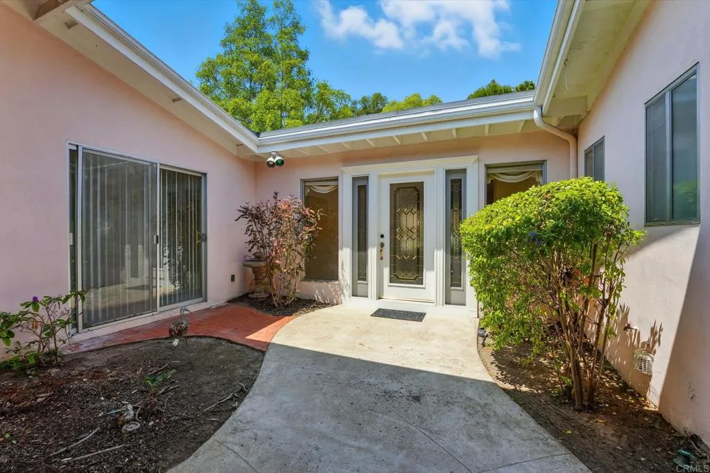 https://cdn.realtyfeed.com/cdn/127/306513793/eb7f88e1061f2a370082b4c989910aa2.webp