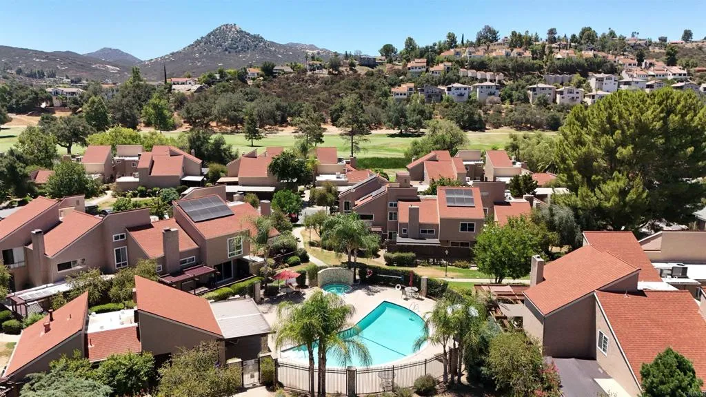https://cdn.realtyfeed.com/cdn/127/306513813/1dbc53583ed78bc5dea80d0da41f3dcd.webp
