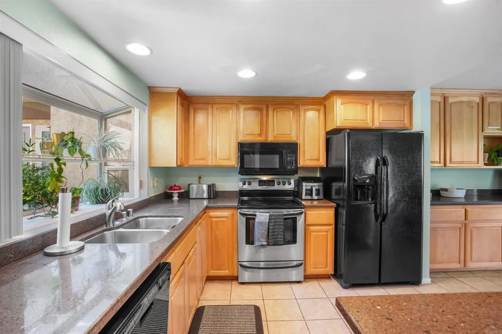 Photo #4: NDP2507824 Listing 