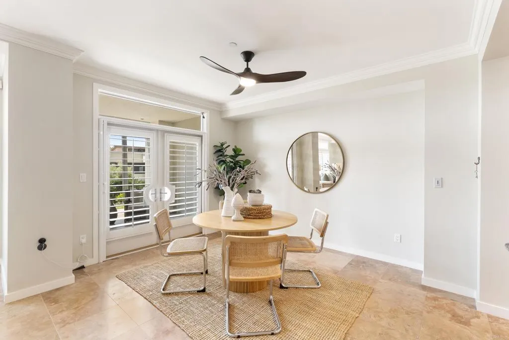 https://cdn.realtyfeed.com/cdn/127/306513816/9ed79d6781216e9b7648d5522ce4c444.webp