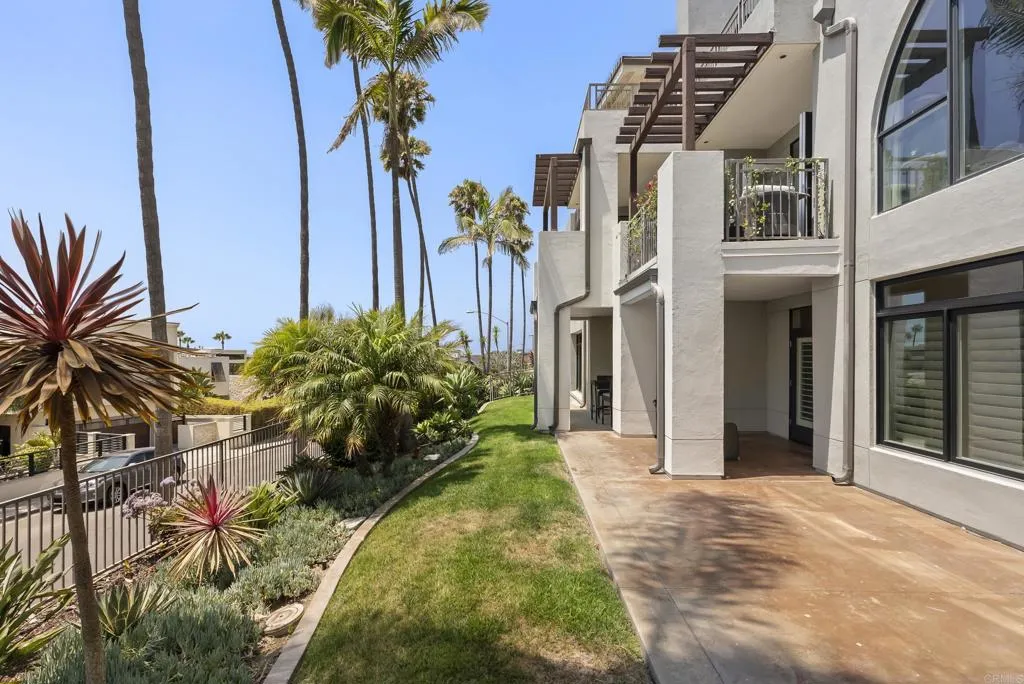 https://cdn.realtyfeed.com/cdn/127/306513816/df3b4a5ab61ac56018194330c4df7f51.webp