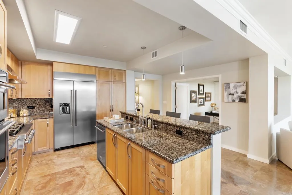 https://cdn.realtyfeed.com/cdn/127/306513816/e32c7d78fcf16a3c5980ee681c9e0a72.webp