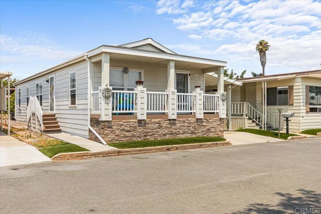 https://cdn.realtyfeed.com/cdn/127/306513888/2c6ac2629ef4e2314499cd7c333219c5.webp