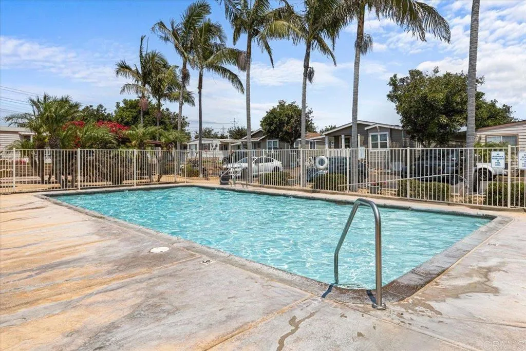 https://cdn.realtyfeed.com/cdn/127/306513888/fde39bba45d6fa2b28b581f4084d37bc.webp