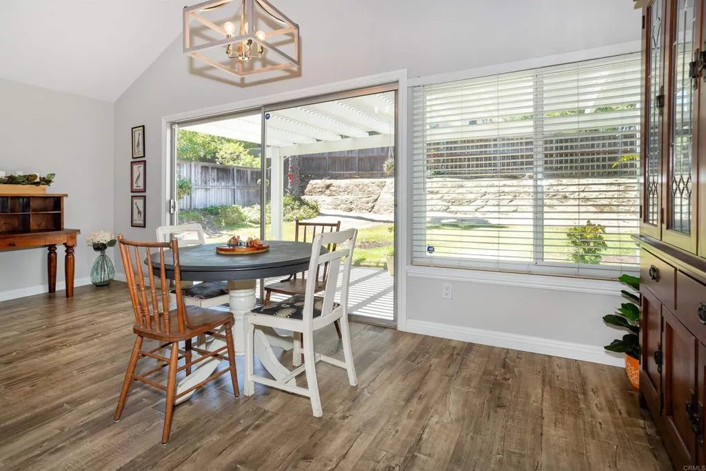 https://cdn.realtyfeed.com/cdn/127/306513974/3ee0a5028447051acec8468c90937e93.webp