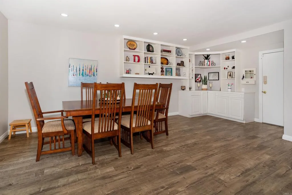 https://cdn.realtyfeed.com/cdn/127/306513974/6d944ba0aec10e85716dae2e6ef76c48.webp