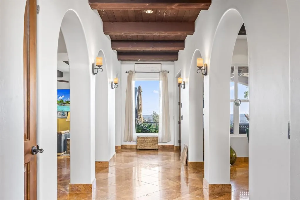 https://cdn.realtyfeed.com/cdn/127/306514021/48bcace3db4f8691da64f2923bd808e4.webp