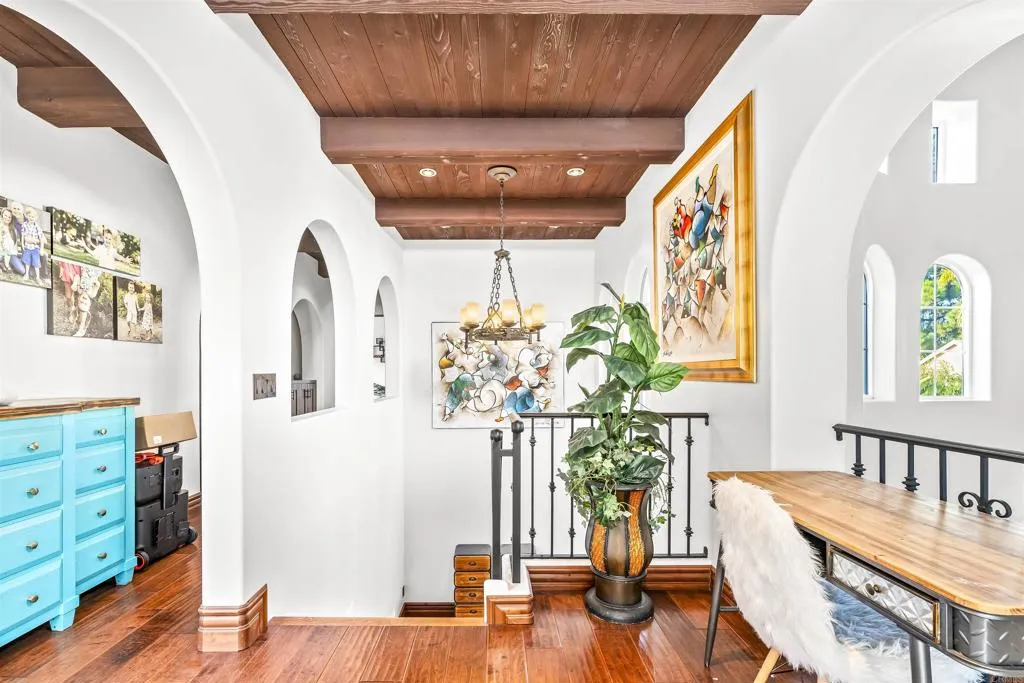 https://cdn.realtyfeed.com/cdn/127/306514021/92630340777d2f725b0af036ad14d84c.webp