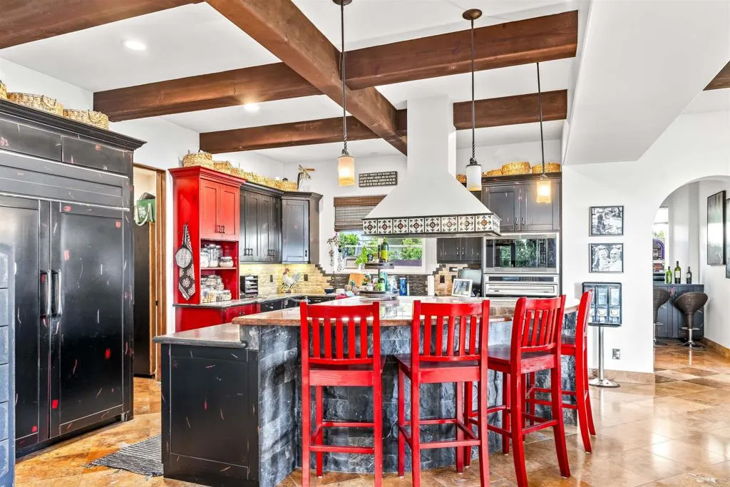 https://cdn.realtyfeed.com/cdn/127/306514021/ef083da03039dba35f6245ee88ae7f52.webp