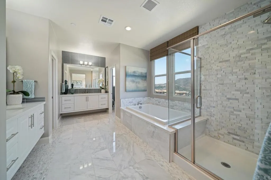 https://cdn.realtyfeed.com/cdn/127/306514029/0d6f9a39f01f28d626ad7bb7603a0c3c.webp