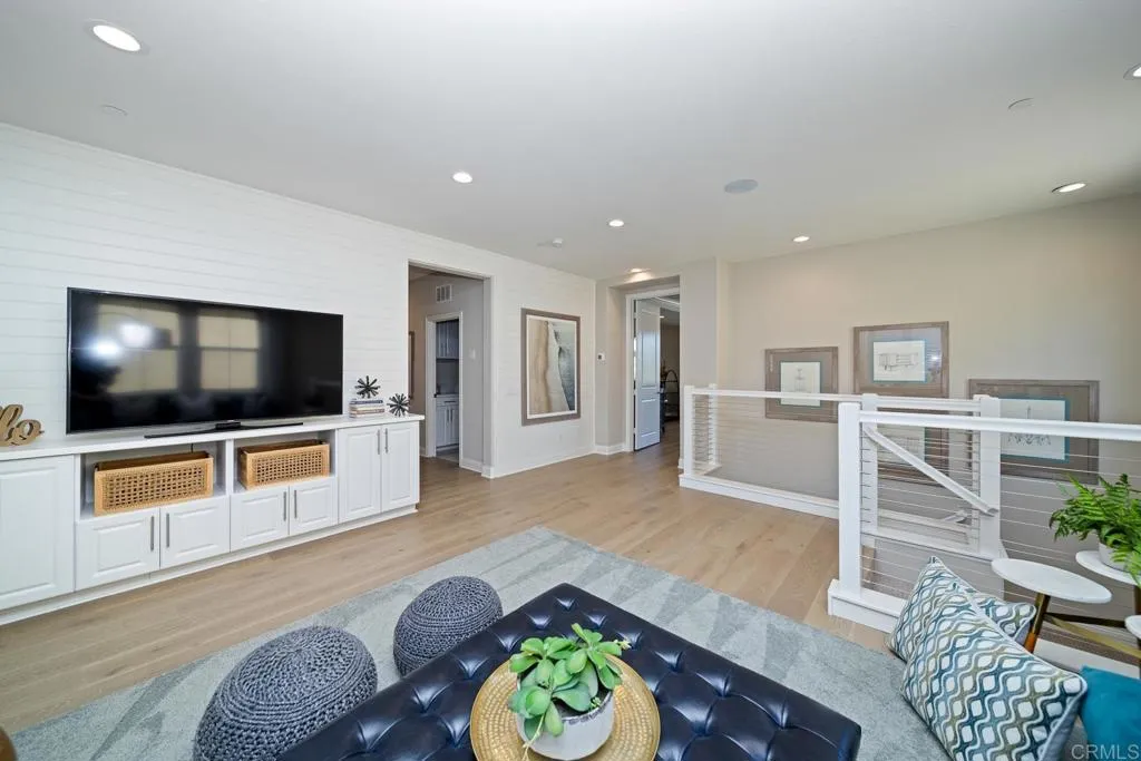 https://cdn.realtyfeed.com/cdn/127/306514029/3c04feddb1df00d8a8d8fae13d1829c7.webp