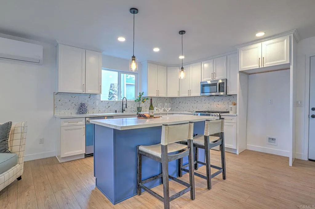 https://cdn.realtyfeed.com/cdn/127/306514033/2cf0594cd59a28bee3c3146c4df55f35.webp