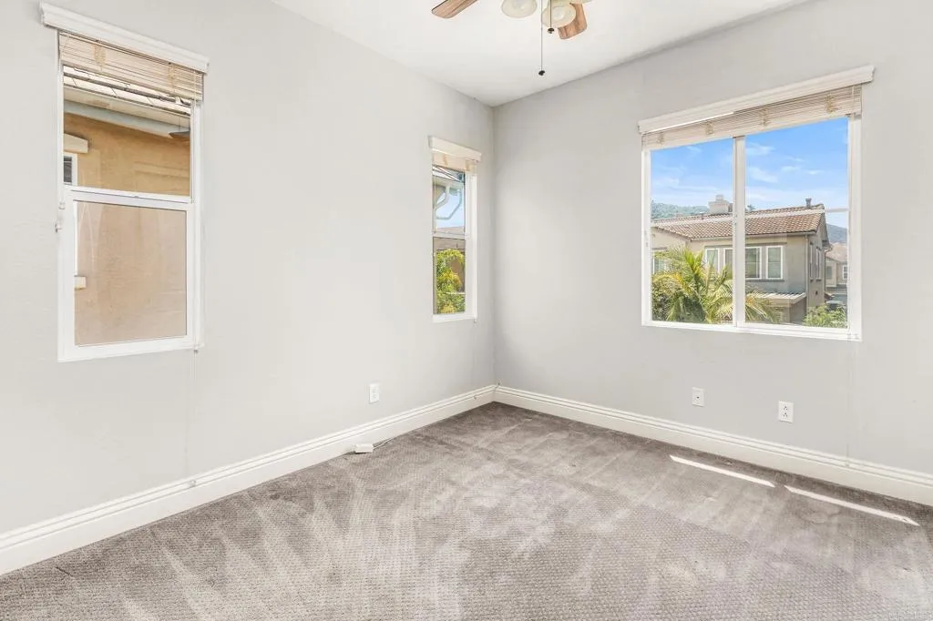 https://cdn.realtyfeed.com/cdn/127/306514088/9a3363bcf358e9471a1f3f24733fa3ea.webp