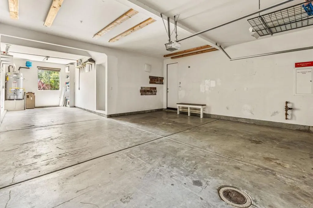 https://cdn.realtyfeed.com/cdn/127/306514088/a812b053abd209d69dcd3eb96ca6874b.webp