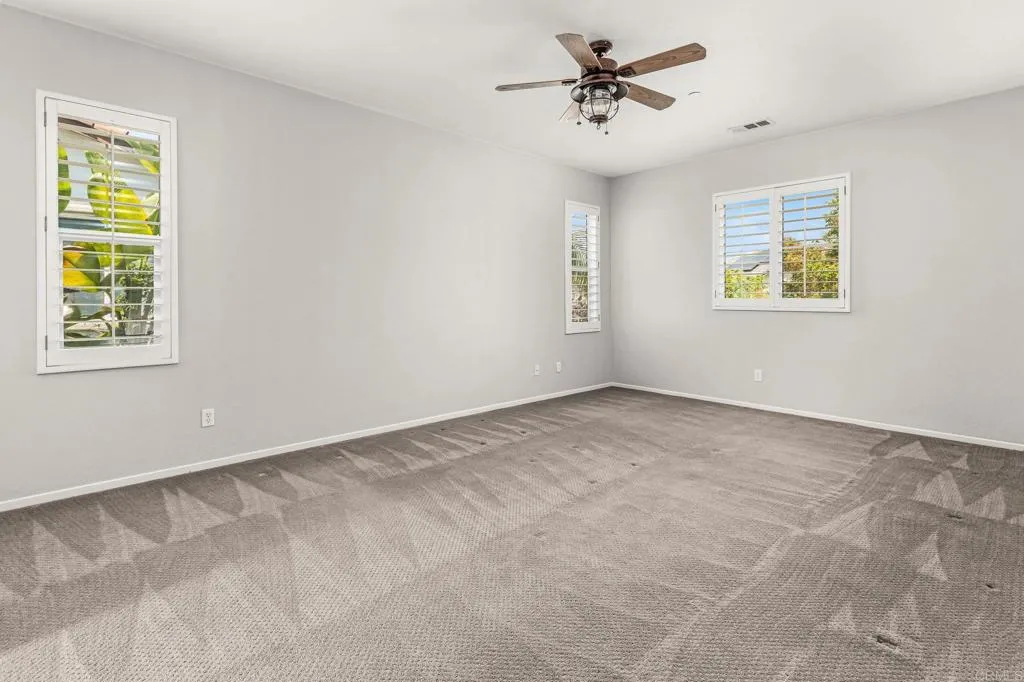 https://cdn.realtyfeed.com/cdn/127/306514088/cd7e461bc18ade2e6e78fdad7a7b2400.webp