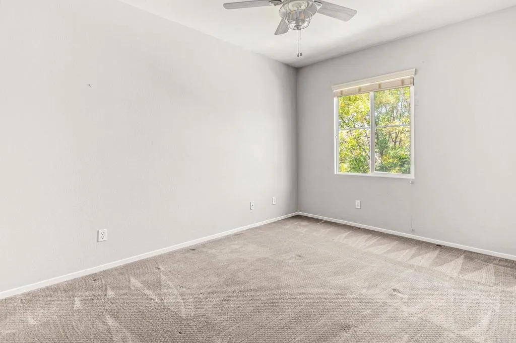 https://cdn.realtyfeed.com/cdn/127/306514088/effcc0c53fb1b25331bd6f5d7e49f256.webp