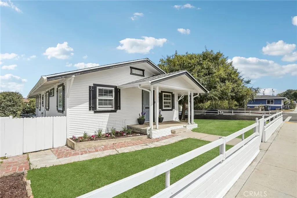 836 Loma Vista Street, El Segundo, CA 90245 - Photo 2 of 37, El Segundo, CA