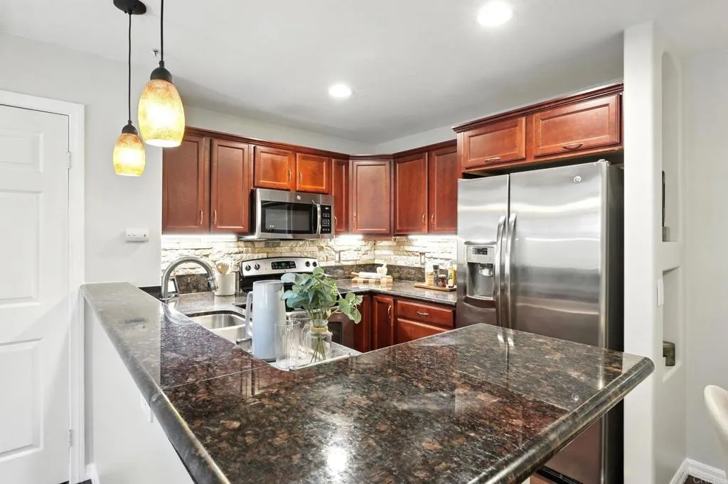 Photo #7: PTP2506031 Listing: Photo #7