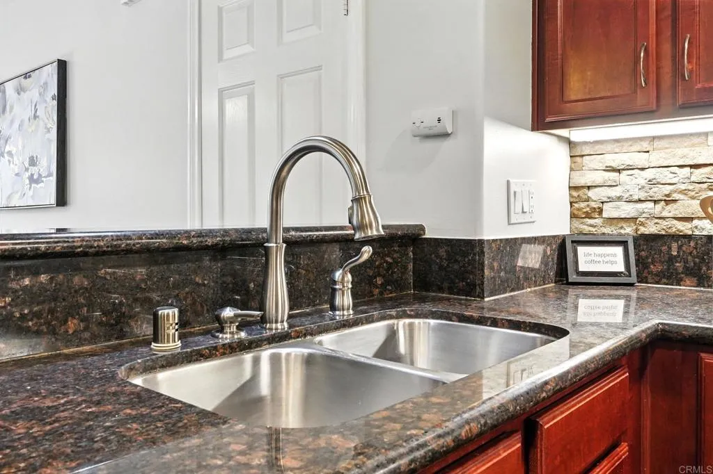 Photo #9: PTP2506031 Listing: Photo #9