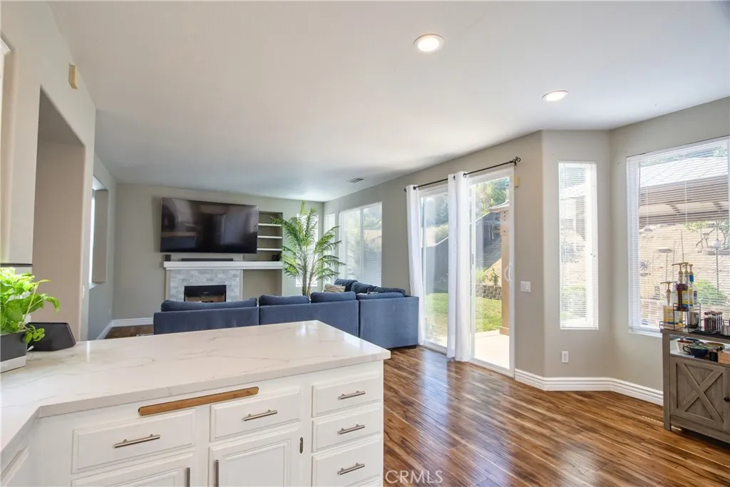 https://cdn.realtyfeed.com/cdn/127/306514247/7831b4d26539f231102bf150ce0b01f0.webp