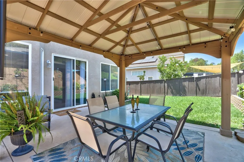 https://cdn.realtyfeed.com/cdn/127/306514247/cd687f2c2dc5761d8b6ba24f7556c0dd.webp
