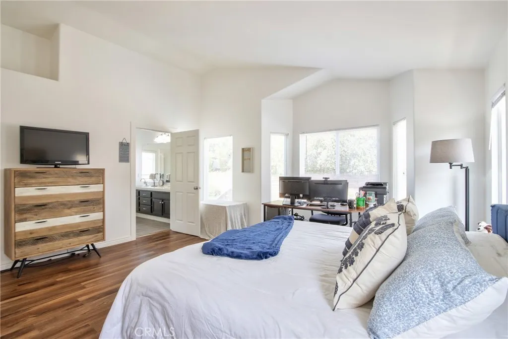 https://cdn.realtyfeed.com/cdn/127/306514247/dc31a764624a26b23cfcd2d61e8cbab5.webp