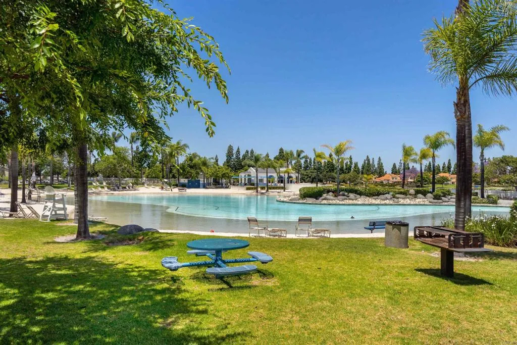https://cdn.realtyfeed.com/cdn/127/306514250/326a4dbe880916e355e0b176ac4f6d56.webp