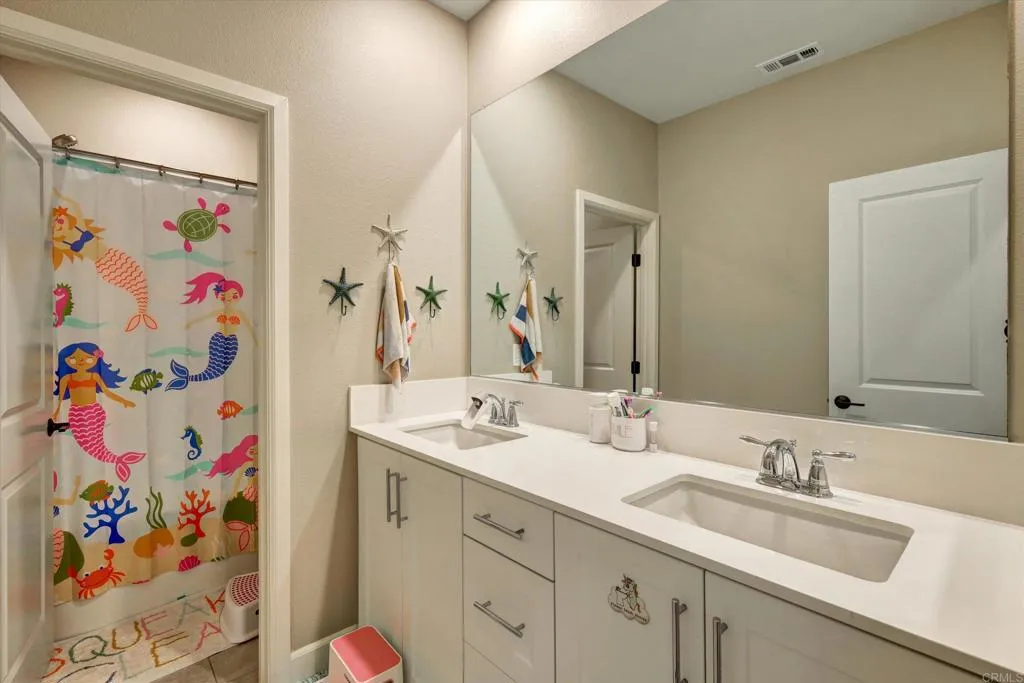 https://cdn.realtyfeed.com/cdn/127/306514276/1ff4ef85a01ff03d433e3cab8e54e836.webp