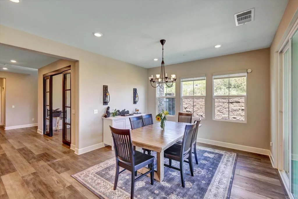 https://cdn.realtyfeed.com/cdn/127/306514276/455302fd9e05b6b8cf1b93f5457d66c5.webp